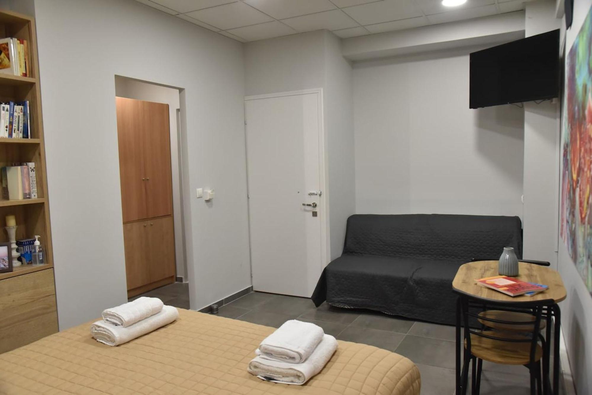 Apartamento Ianos Β Panormou By Superhost Hub Atenas Exterior foto